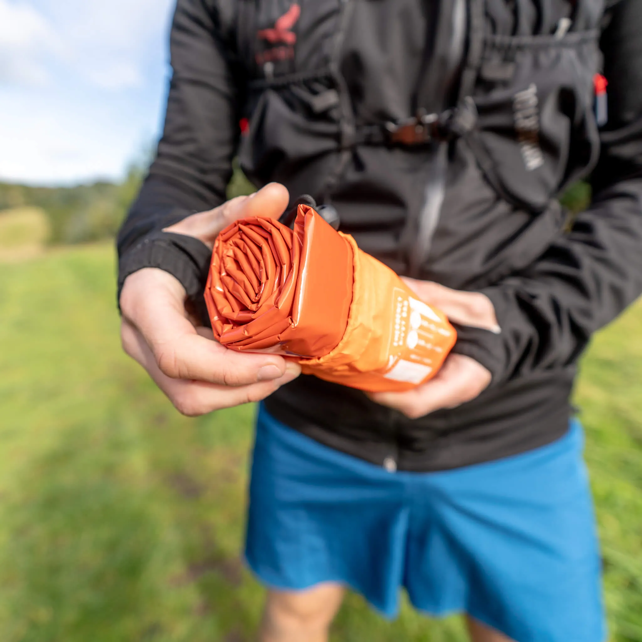 Emergency Survival Bag & Whistle